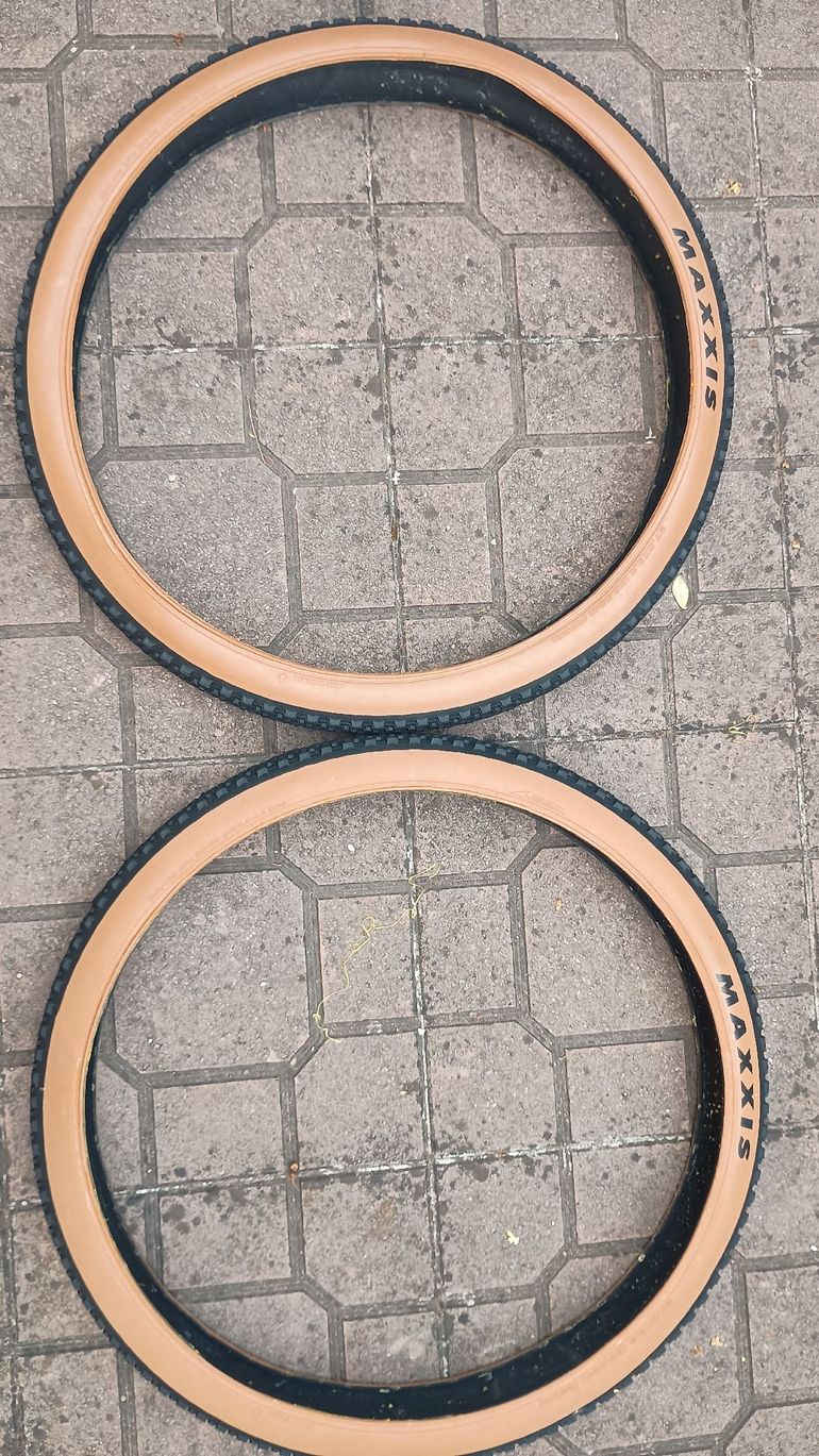 Used Maxxis Ikon 2026 bike — image 2 of 6