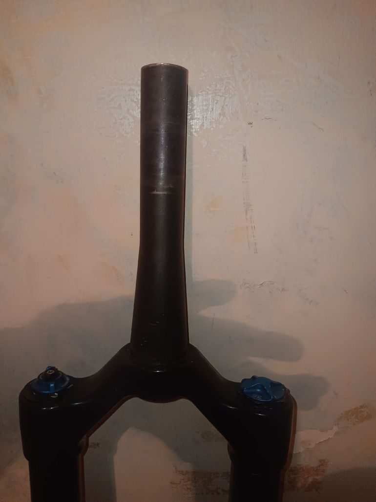 Used Fox Factory 36 Fit4 160 mm 2023 bike — image 2 of 15