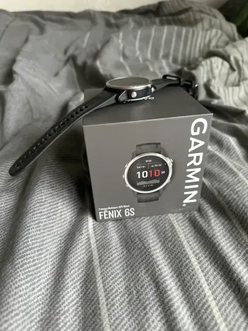 Used Garmin Fenix 6S bike