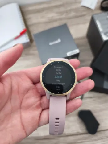 Used Garmin Vivoactive 4S bike — image 2 of 5