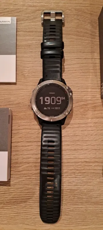 Used Garmin Fenix 6 bike — image 2 of 5