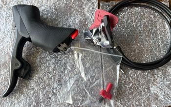 Used Sram RED AXS D1 Shifter/brake set Right/Rear 2024 bike — image 2 of 5