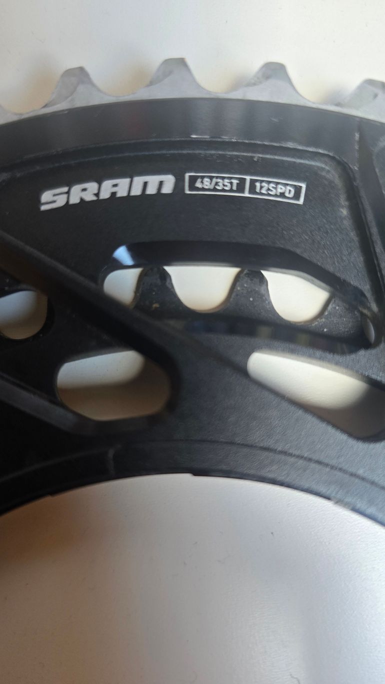 Used Sram Force E1 35/48 Zähne 2x12-fach Thread Mount Alu Schwarz 2025 bike — image 2 of 3