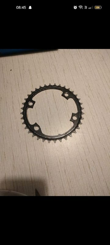 Used Shimano Ultegra 36T 11-speed Chainring Drivetrain & Pedals