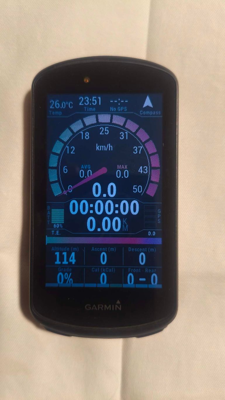 Used Garmin Edge 1030 GPS Bike Computer bike — image 7 of 14
