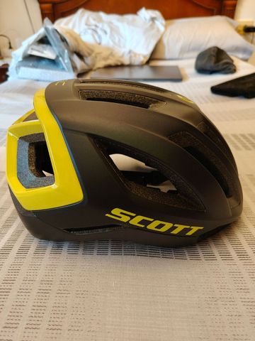 Used Scott Centric Plus MIPS Helmet bike — image 3 of 9