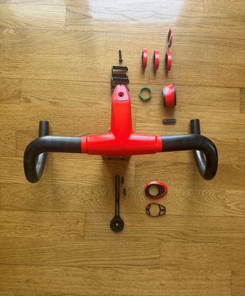 Used Bmc ICS Carbon EVO Cockpit Bar/Stem 400x90 Full set + Computer Mount 2023 bike