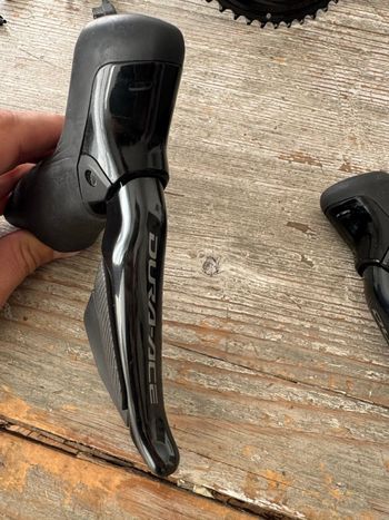 Used Shimano Dura-Ace R9200 12-speed Di2 Groupset 2024 bike — image 11 of 16