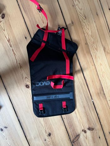 Used EVOC Bike Bag Pro 2023 bike — image 4 of 12