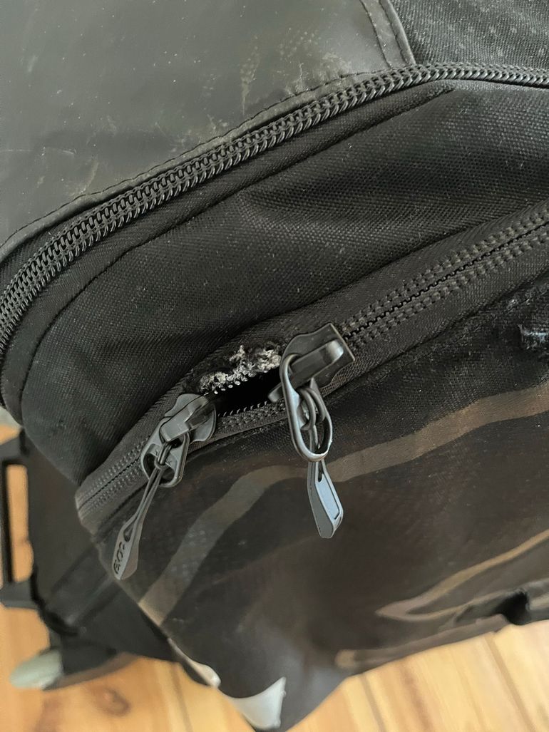 Used EVOC Bike Bag Pro 2023 bike — image 9 of 12