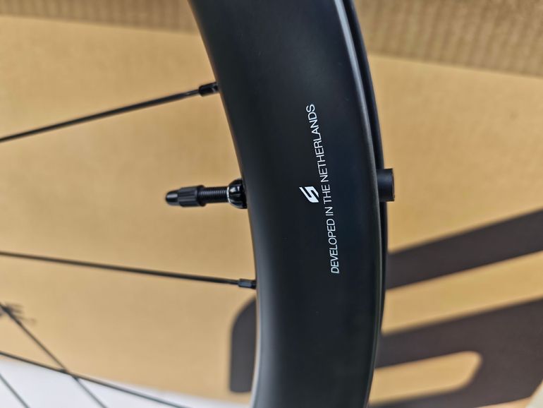 Used Scope R4 Disc 45mm XDR bike — image 8 of 10