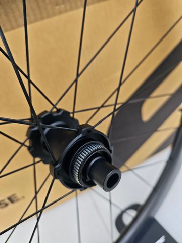 Used Scope R4 Disc 45mm XDR bike — image 6 of 10