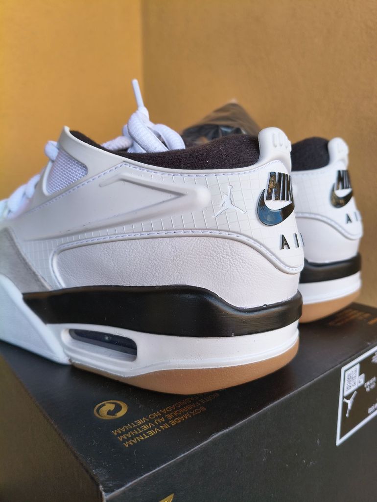 Used Jordan 4 RM tg 38.5 unisex White bike — image 5 of 9