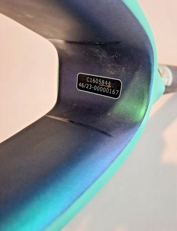 Used Bianchi Oltre Race Aero Carbon Fork bike — image 5 of 5