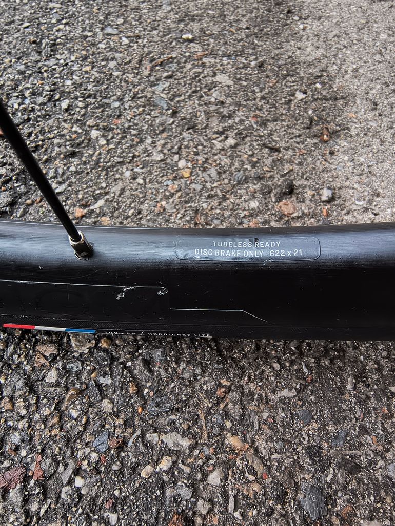 Used Bontrager Paradigm SL Centerlock Disc Wheelset 2021 bike — image 8 of 9