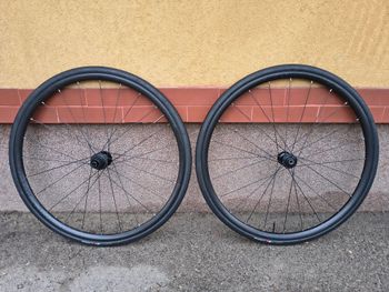Used Bontrager Paradigm SL Centerlock Disc Wheelset 2021 bike — image 6 of 9