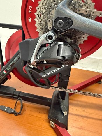 Used Sram RED AXS 2024 bike — image 2 of 6