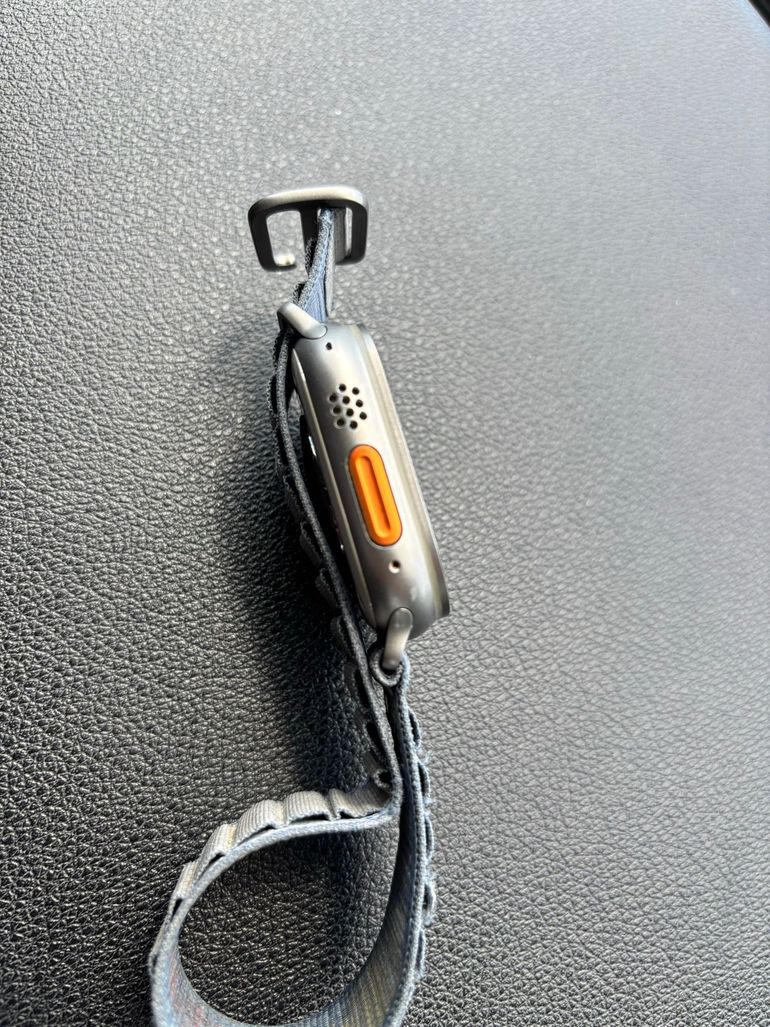 Used apple Watch Ultra 2 2024 bike — image 5 of 8