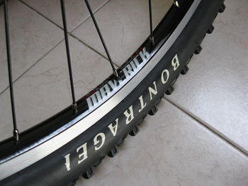 Gebrauchtes Bontrager Maveric 26" V-Brake Wheelset bike — Bild 2 von 7