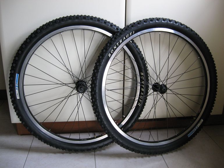 Gebrauchtes Bontrager Maveric 26" V-Brake Wheelset bike — Bild 1 von 7