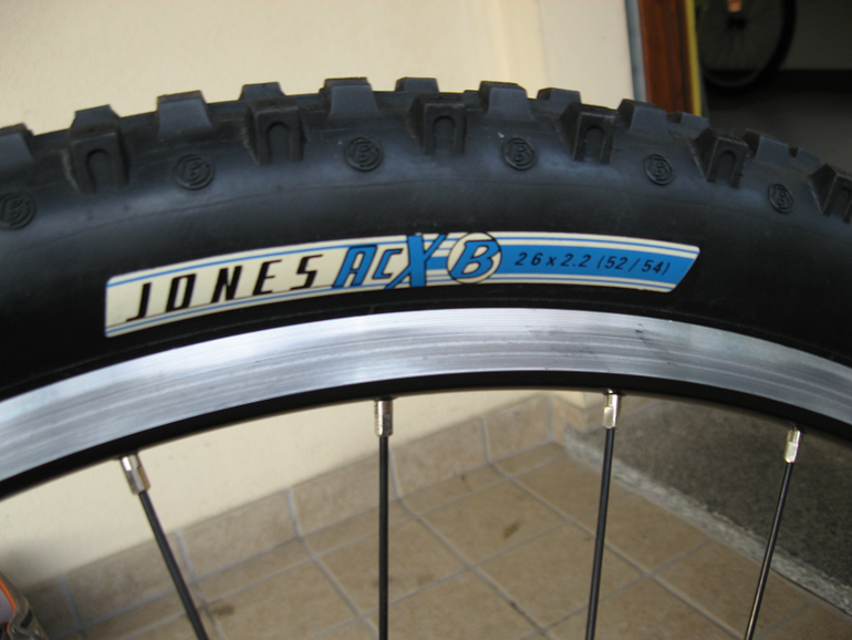 Gebrauchtes Bontrager Maveric 26" V-Brake Wheelset bike — Bild 6 von 7