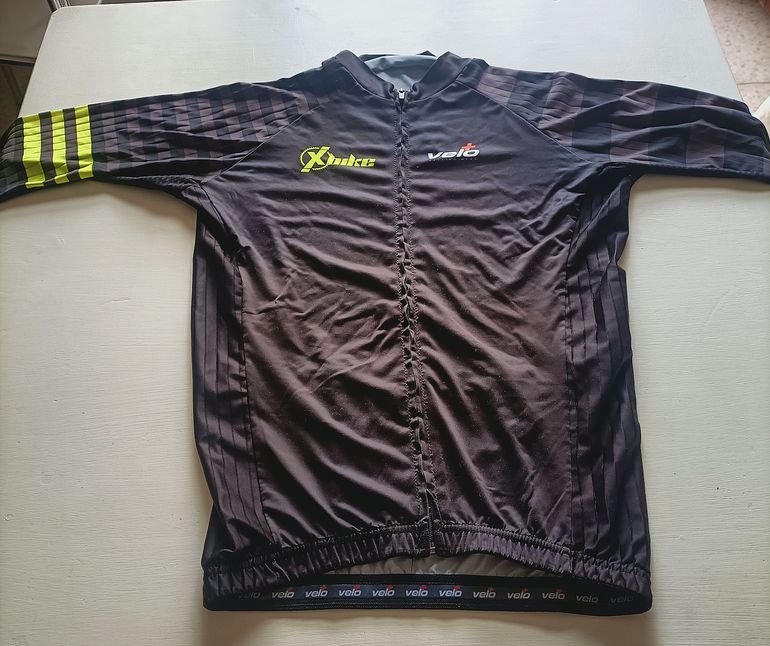 Used Velo De Ville Maglia maniche corte Taglia M bike — image 1 of 3