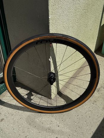 Used Specialized Roval Rapide C 38 Wheelset 2025 bike — image 4 of 9