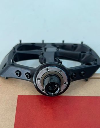 Used Specialized Boomslang Platform Pedals bike — image 2 of 5