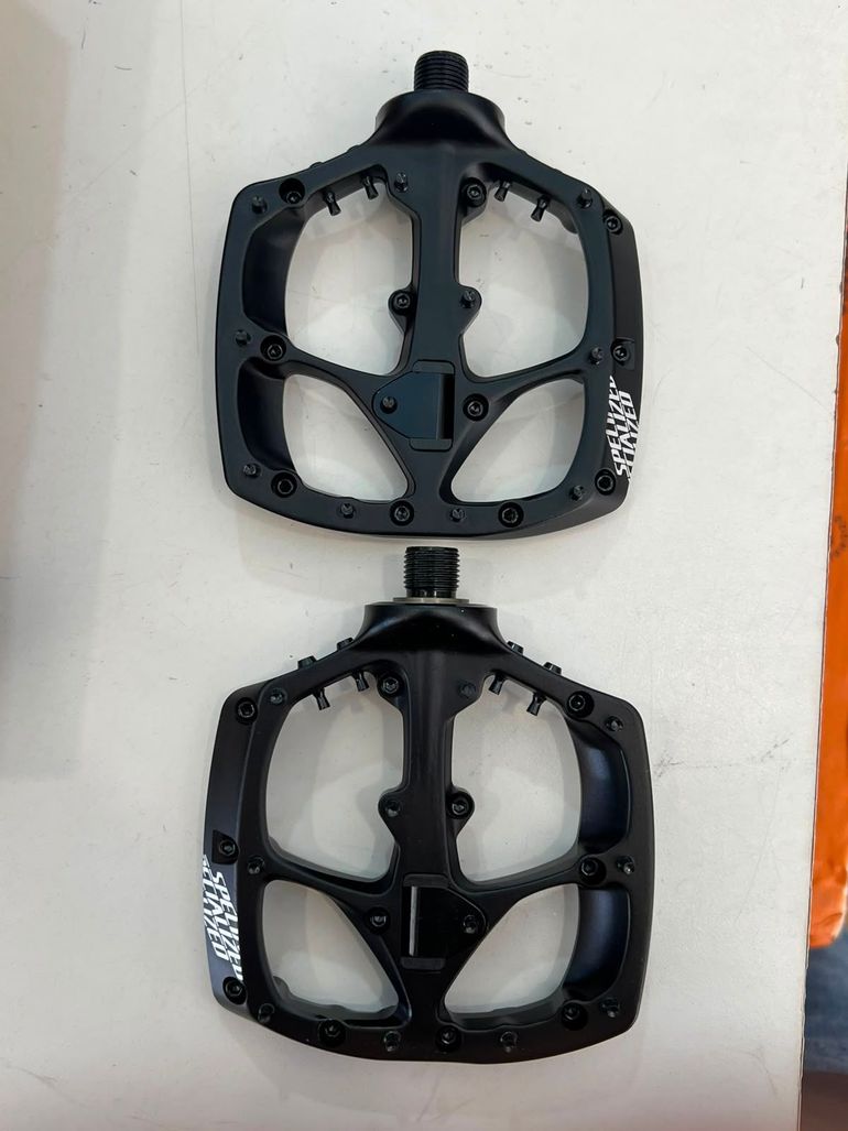 Used Specialized Boomslang Platform Pedals bike — image 5 of 5