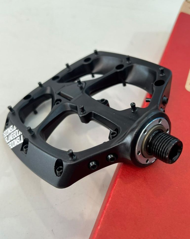 Used Specialized Boomslang Platform Pedals bike — image 4 of 5