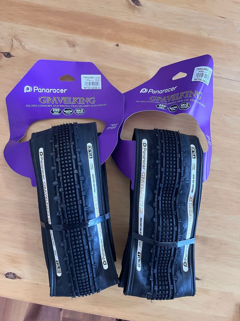 Tweedehands Panaracer GravelKing 2025 Tyres & Tubes
