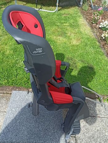 Used Britax Römer Jockey³ Comfort Child Bike Seat 2021 bike — image 2 of 6