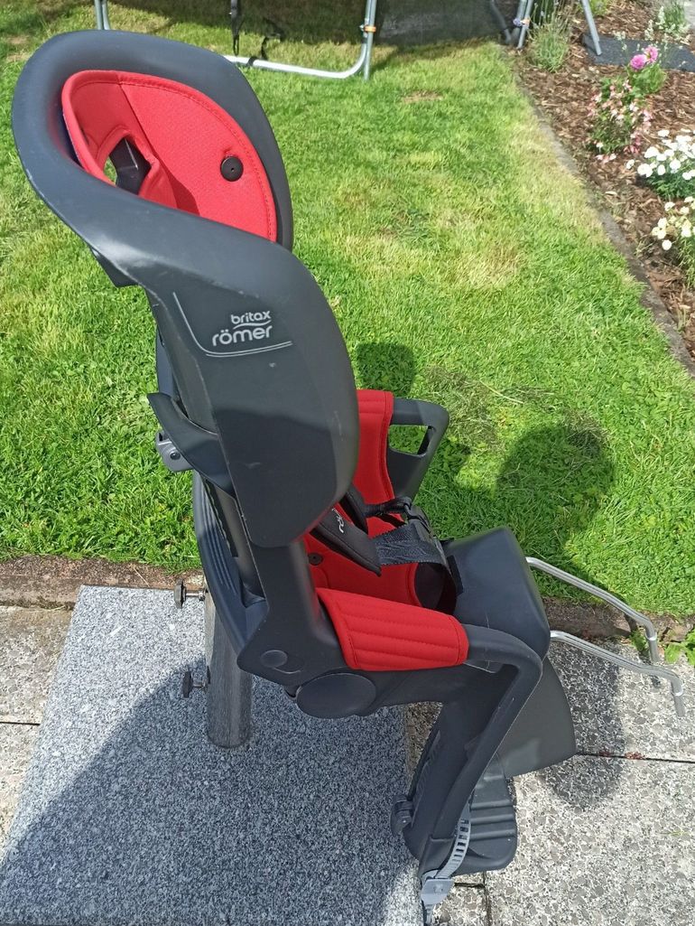 Used Britax Römer Jockey³ Comfort Child Bike Seat 2021 bike — image 2 of 6