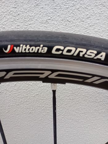 Used Fulcrum 0 Ceramica 2018 bike — image 7 of 10