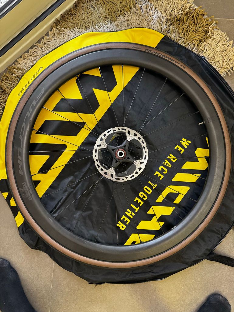 Used Fulcrum Wind 42 bike — image 1 of 4