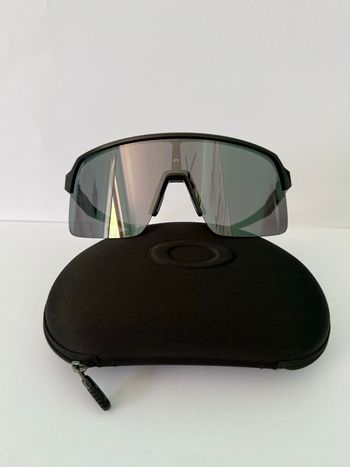 Used Oakley Sutro Lite bike — image 5 of 13
