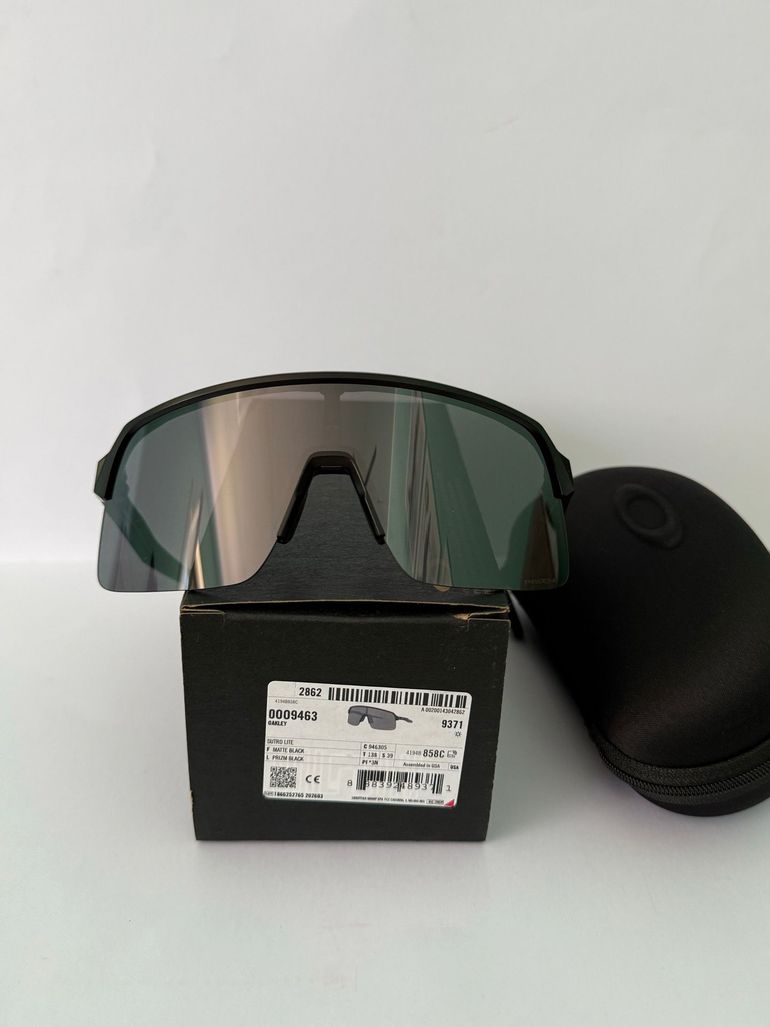 Used Oakley Sutro Lite bike — image 3 of 13