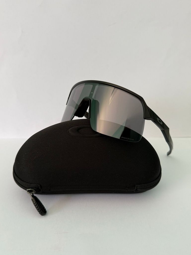 Used Oakley Sutro Lite bike — image 7 of 13