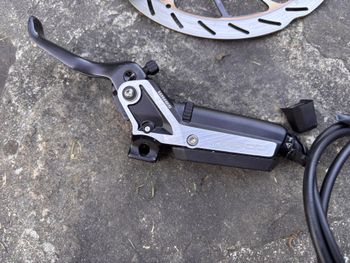 Used Sram Code Ultimate Stealth 2025 bike — image 2 of 8