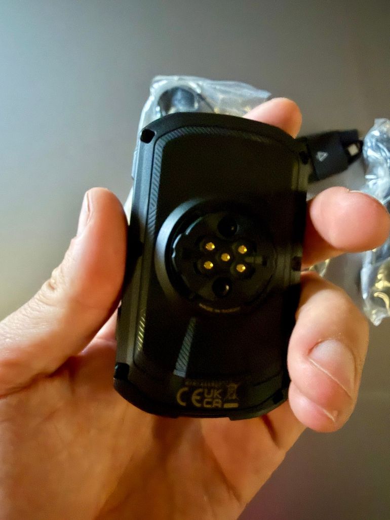 Used Garmin Edge 850 GPS Bike Computer 2026 bike — image 2 of 2