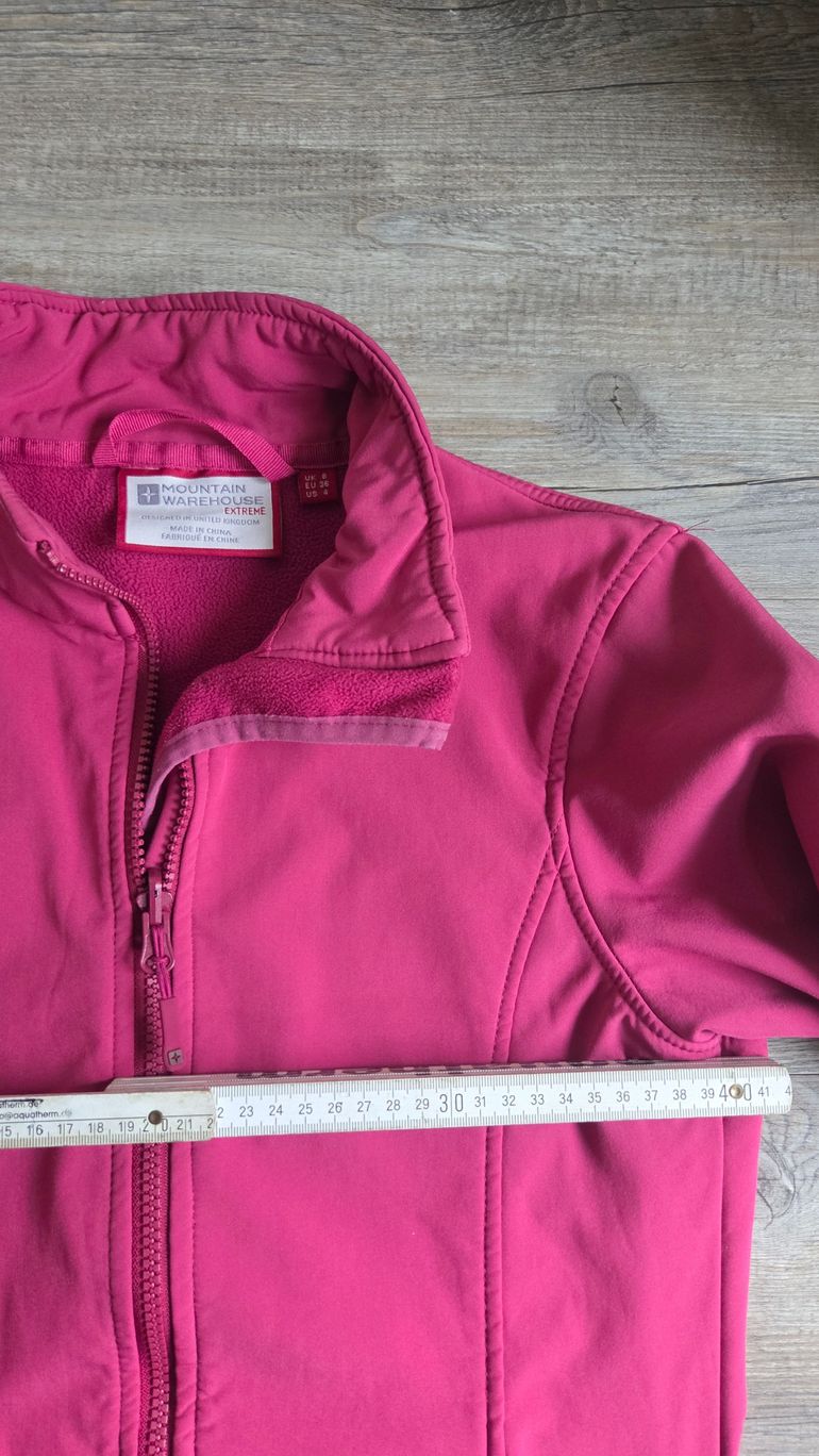 Used mountain warehouse Hiking Fleece Jacket Size S bike — image 2 of 3