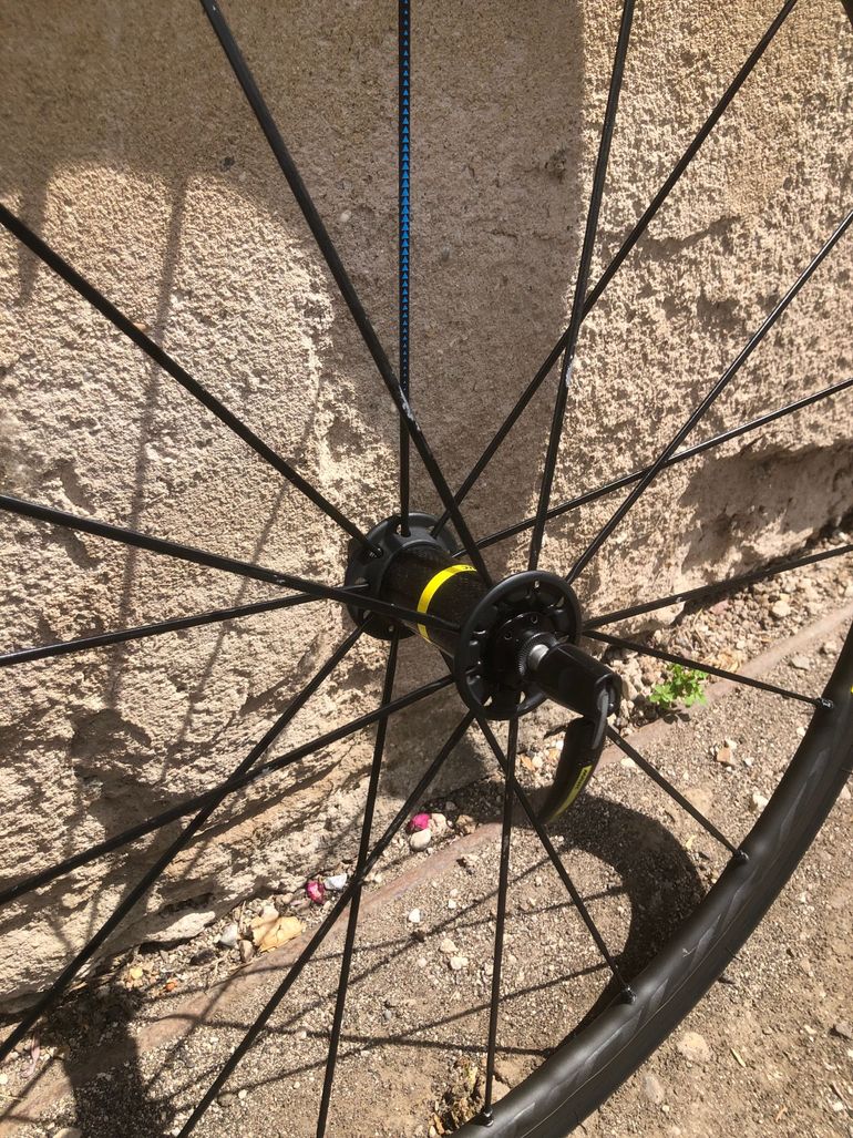 Used Mavic Ksyrium Pro Exalith Wheelset bike — image 5 of 8