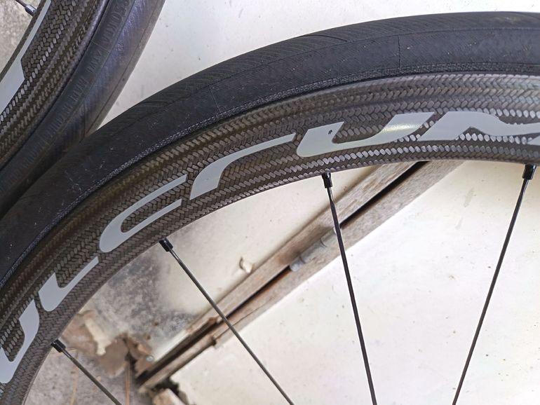Used Fulcrum speed 40 c rim 2022 bike — image 5 of 11