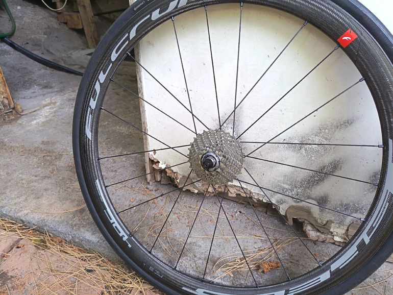 Used Fulcrum speed 40 c rim 2022 bike — image 1 of 11