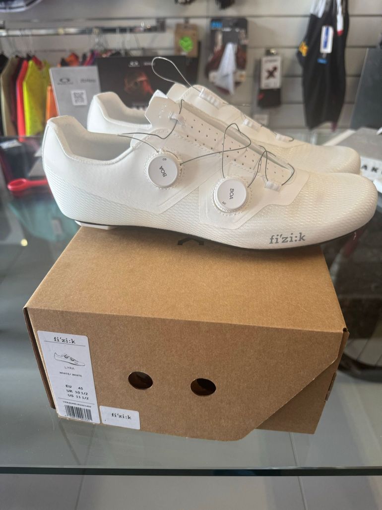 Used Fizik Lyra Road Cycling Shoes 2026 bike — image 1 of 3