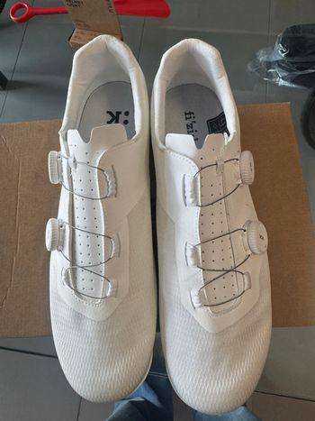 Used Fizik Lyra Road Cycling Shoes 2026 bike — image 2 of 3