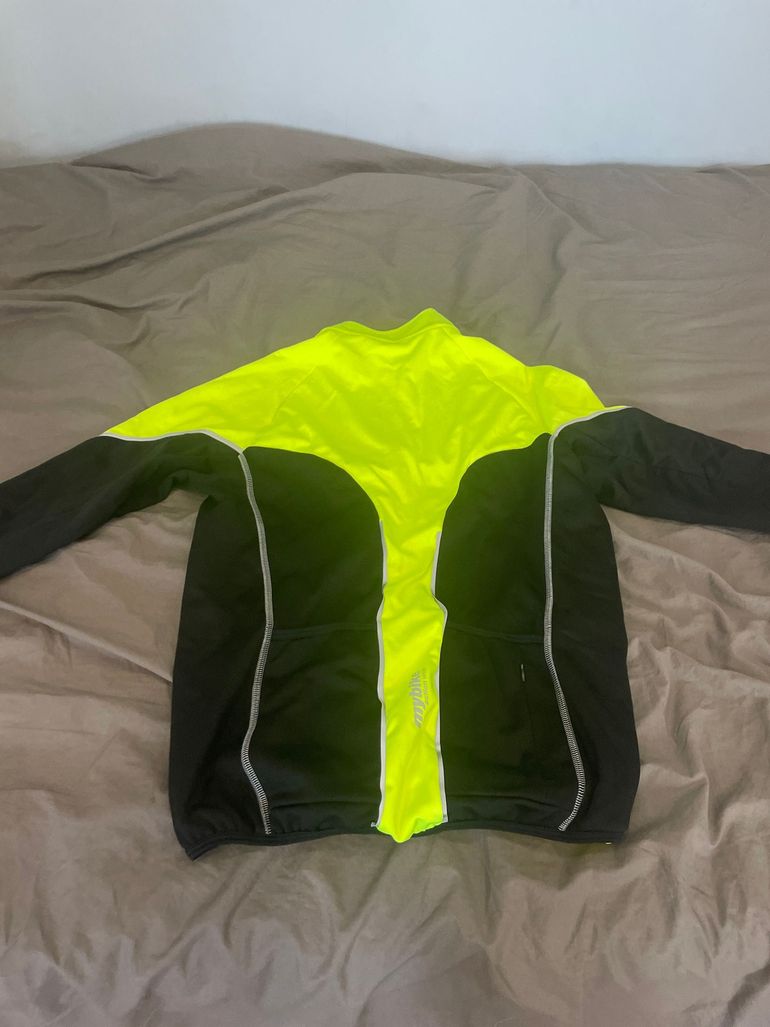 Used Decathlon Felpa action wear bike — image 3 of 3