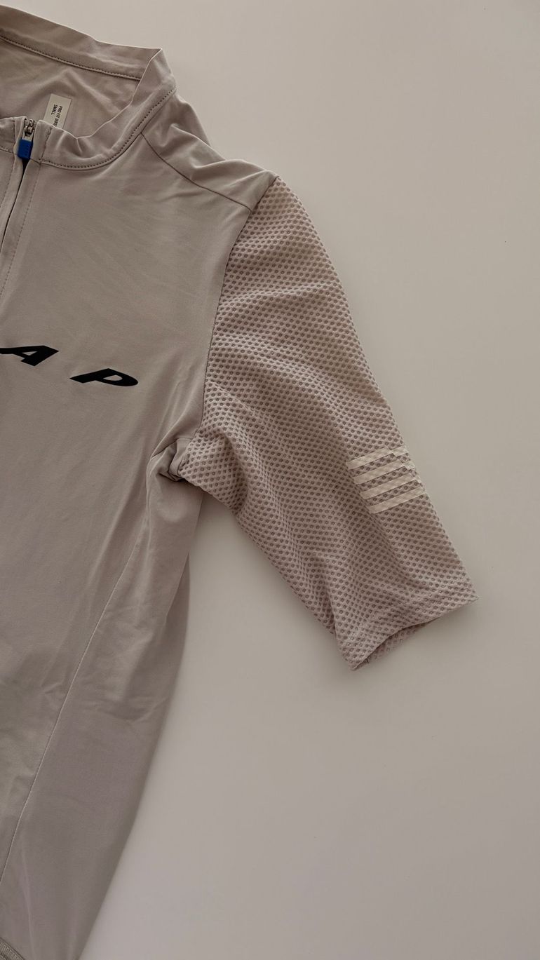 Used MAAP Pro Fit Jersey 2024 bike — image 3 of 4