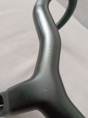 Used Syncros Creston iC SL Cockpit + mount 2025 bike — image 4 of 13