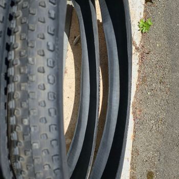 Used Bontrager XR2 Team Issue TLR bike — image 4 of 4
